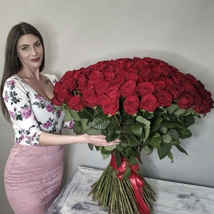 Букет из 201 красной розы
