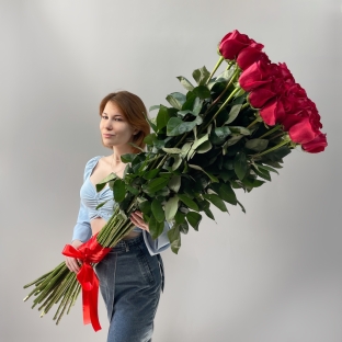 35 роз 140 см 