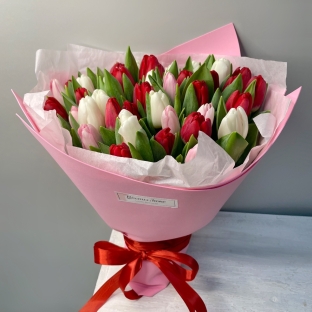 Обещание любви - 51 тюльпан