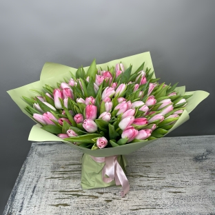 Самой лучшей девушке - 101 розовый тюльпан