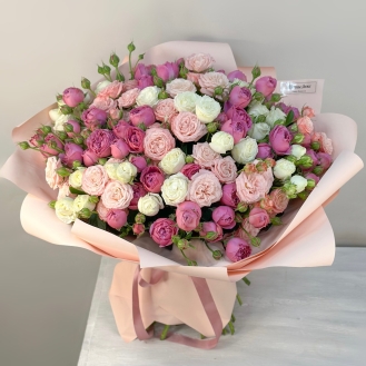 Лолита - 31 кустовая роза