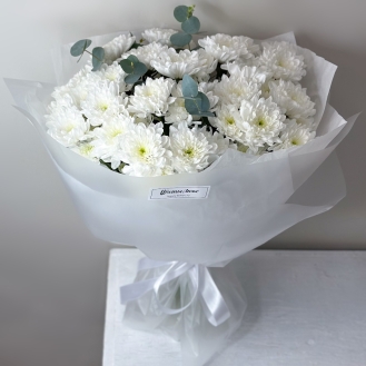 Облако нежности - букет хризантем