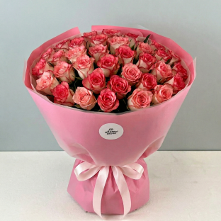 Букет из 35 розовых роз