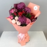 Цветочная корзина №5 из гвоздик, роз и эустом