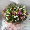 Месяц март - 101 разноцветный тюльпан