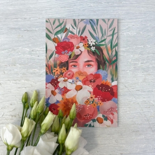 Открытка "Девушка в цветах"