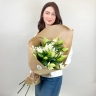Охапка лилий