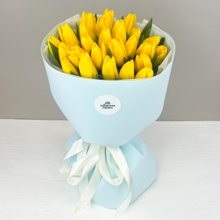 Натали - 25 желтых тюльпанов 